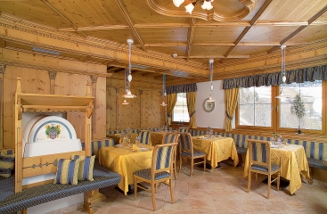 Hotel Resort & Spa Lagorai - Dolomiti Superski - Val di Fiemme / Obereggen