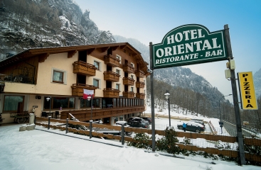 Alps Hotel Wellness Oriental ***