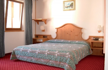 Hotel Molino - Dolomiti Superski - Alpe Lusia / San Pellegrino - Tre Valli