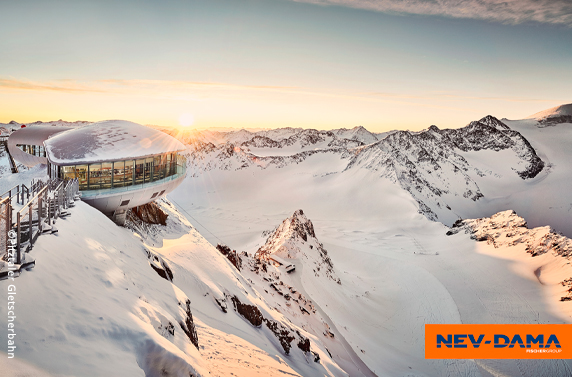 Rakousko, Švýcarsko a Německo.Na 296 stránkách najdete 50 lyžařských středisek a 135 ubytovacích kapacit.