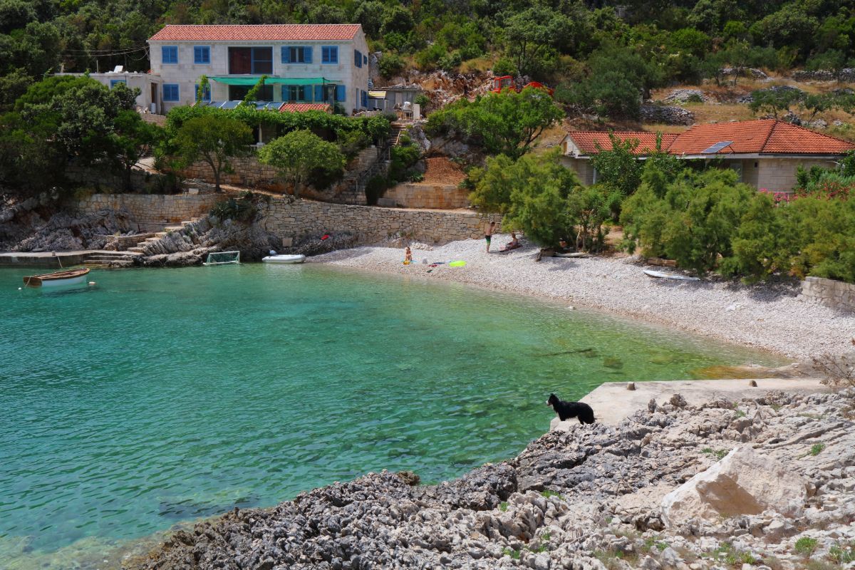 Zátoka Rasohatica na Korčule