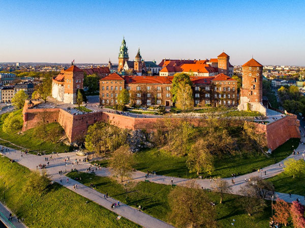 Wawelské návrší s hradem a katedrálou