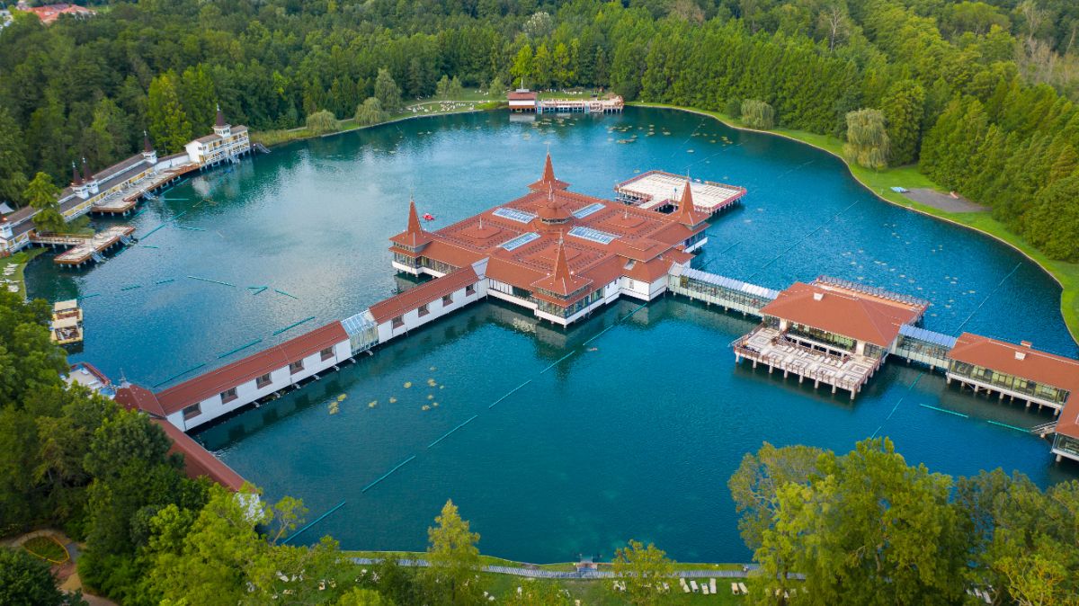Jezero Hévíz Jezero Hévíz