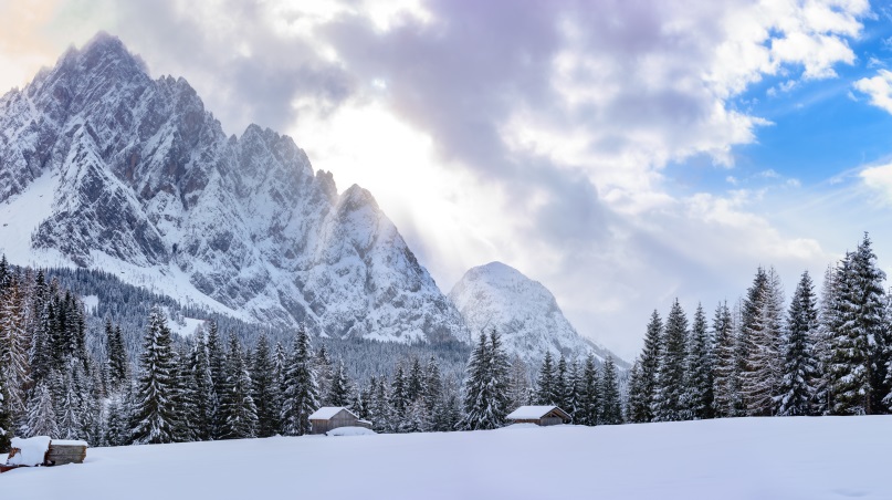 Sappada, Friuli. Landscapes and winter shelters. Immersed in the snow_1036089877.jpg